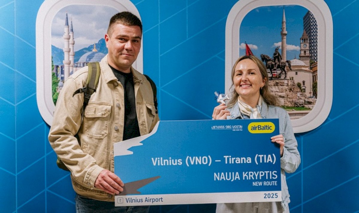 „airBaltic“ pradėjo naujus tiesioginius reguliarius skrydžius iš Vilniaus į Tiraną