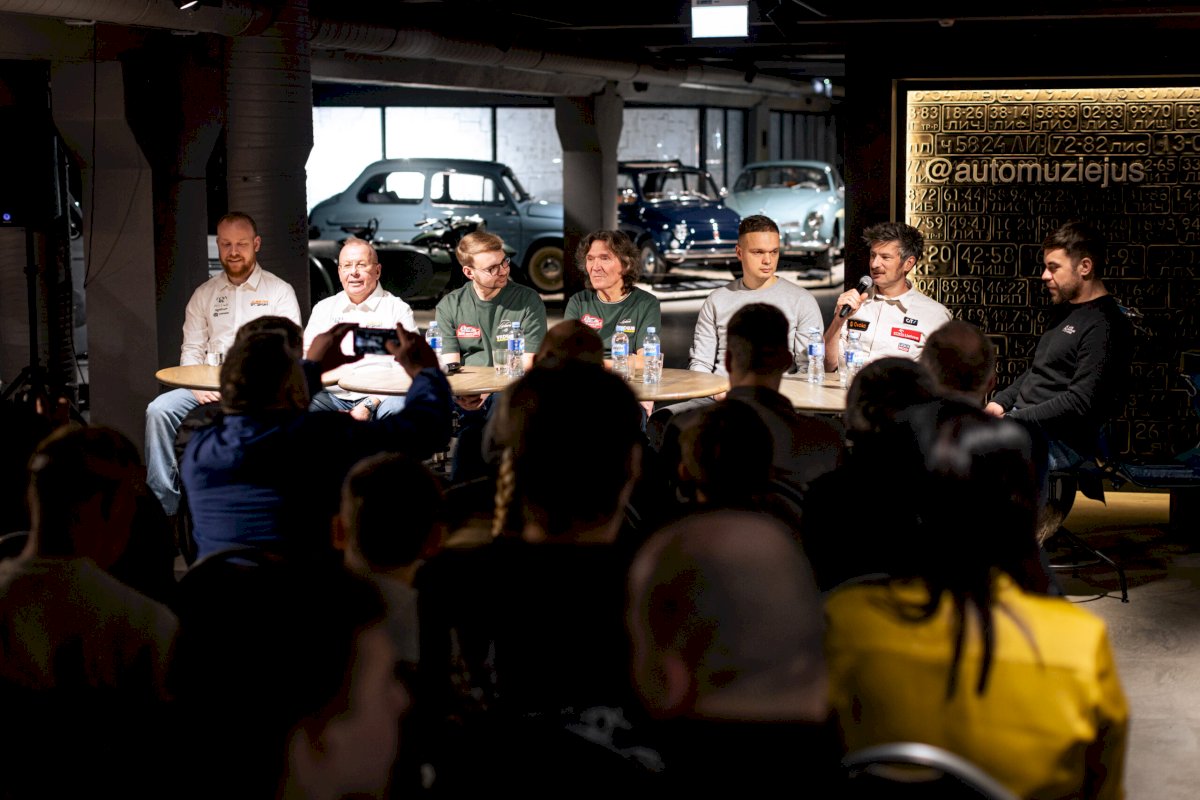 Į prestižinį Monte Karlo ralį trys ekipažai: visi lietuviai atstovaus vienai komandai